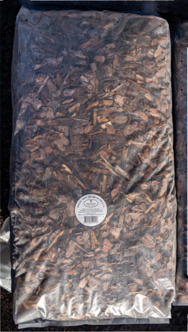 Bark Mulch 20-40mm in 50L bags Bark mulch in 50L bags, ready for application to garden beds and landscaping projects.