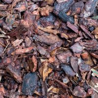 Coarse Pine Bark Mulch 30-75mm Coarse Bark Mulch 30-75mm BASTEJI